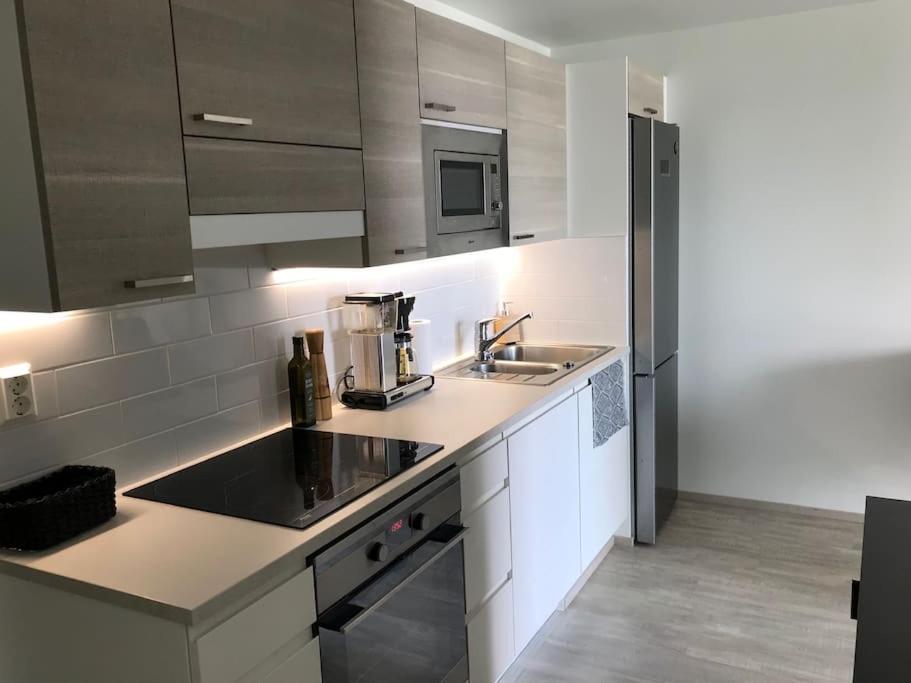 Apartment Kaksio Jaervinaekymaellae - Two Flat By The Jyvaskyla